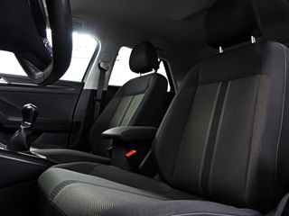 Volkswagen T-Roc 2019