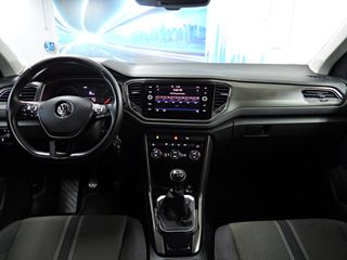 Volkswagen T-Roc 2019