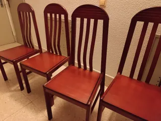 4 Sedie in Legno Massello di Faggio Senza Uso