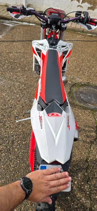 Beta Xtrainer 300 2T, año 2015, 5500km