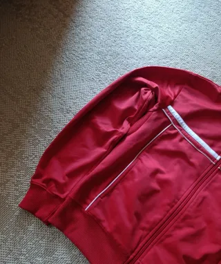 Chaqueta Deportiva Nike Roja