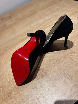 Zapatos de tacón Christian Louboutin negros
