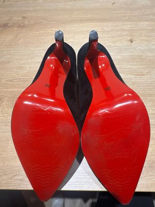 Zapatos de tacón Christian Louboutin negros