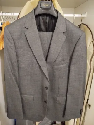 Traje gris emidio tucci