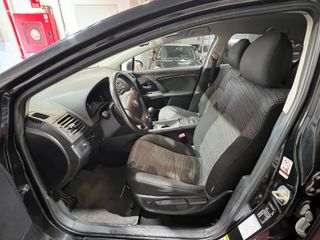 Toyota Avensis 120D 2011