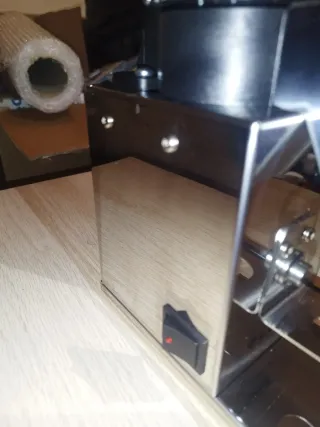 Molinillo Lelit Fred cónico plata/transparente