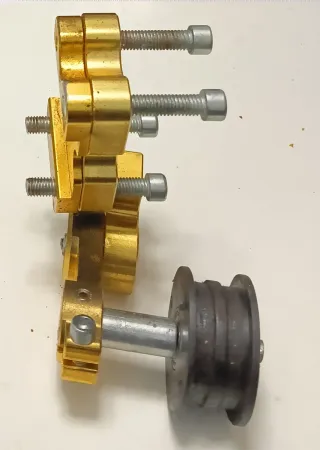 Tensor cadena universal para moto