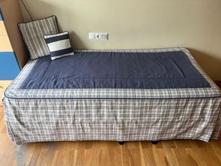 Litera abatible azul y madera