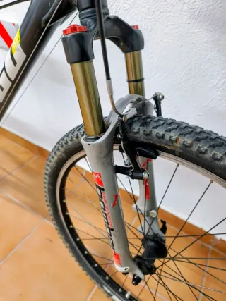 Bicicleta Scott Scale 60