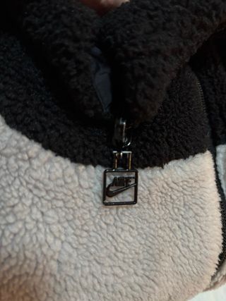 Chaqueta Nike Negra talla M