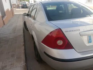 Ford Mondeo 2002