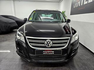 VOLKSWAGEN Tiguan 2.0 TDI Tiptronic R-Line 4motion