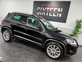 VOLKSWAGEN Tiguan 2.0 TDI Tiptronic R-Line 4motion