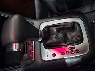 VOLKSWAGEN Tiguan 2.0 TDI Tiptronic R-Line 4motion