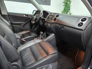 VOLKSWAGEN Tiguan 2.0 TDI Tiptronic R-Line 4motion