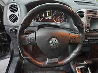 VOLKSWAGEN Tiguan 2.0 TDI Tiptronic R-Line 4motion