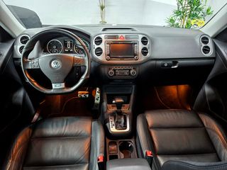 VOLKSWAGEN Tiguan 2.0 TDI Tiptronic R-Line 4motion