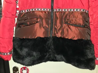 Chaqueta Desigual Invierno Roja y Negro