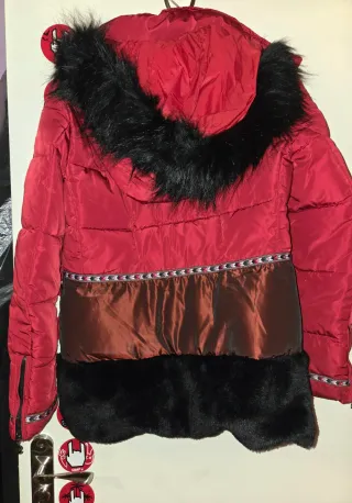 Chaqueta Desigual Invierno Roja y Negro