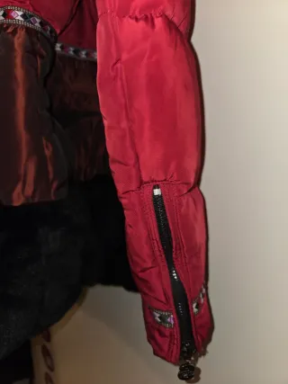 Chaqueta Desigual Invierno Roja y Negro