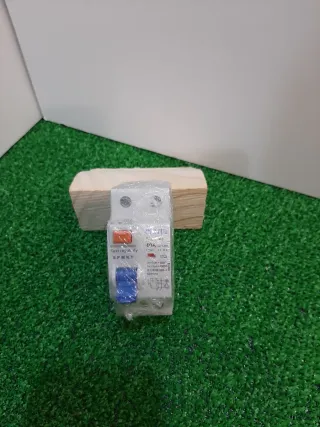 Lote 4 Interruptores Diferenciales