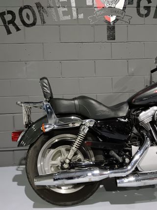 Harley Davidson 883 Custom