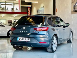 SEAT Leon 2.0 TDI 150 FR PLUS EDITION con techo