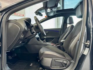 SEAT Leon 2.0 TDI 150 FR PLUS EDITION con techo