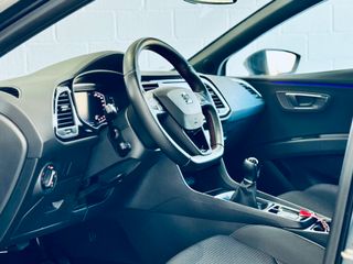 SEAT Leon 2.0 TDI 150 FR PLUS EDITION con techo