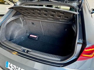 SEAT Leon 2.0 TDI 150 FR PLUS EDITION con techo