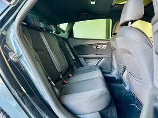 SEAT Leon 2.0 TDI 150 FR PLUS EDITION con techo