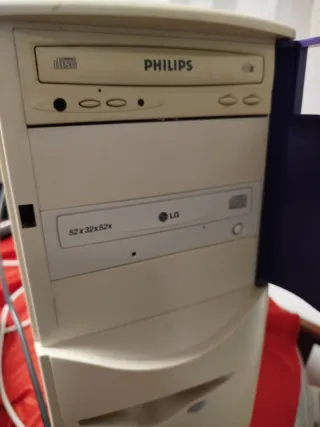 Ordenador Philips Beige/Púrpura para Piezas