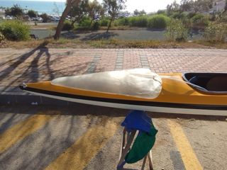Kayak amarillo 5metros aproximadamente