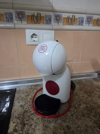 Cafetera Nescafé Dolce Gusto Blanca