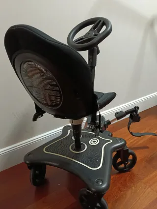 Patinete 4 ruedas con asiento giratorio