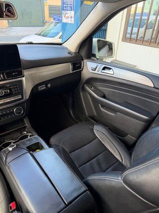 Mercedes-Benz  GLE 2016