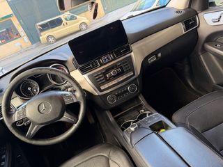 Mercedes-Benz  GLE 2016