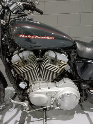 Harley Davidson 883 Custom