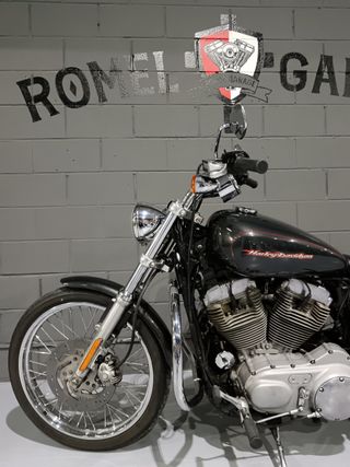 Harley Davidson 883 Custom