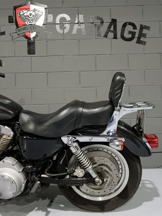 Harley Davidson 883 Custom