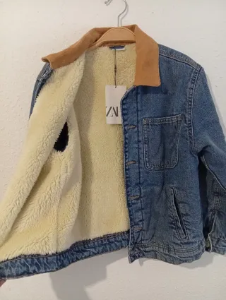 Chaqueta vaquera Zara niño con etiqueta