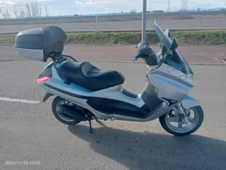 Moto Piaggio x8 125cc