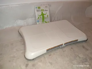 Tabla Wii Balance Board + Wii Fit Plus