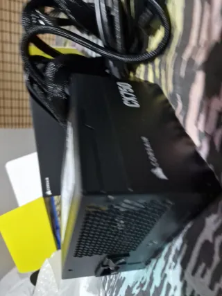 Fuente Alimentación Corsair CX750 80+ Bronze