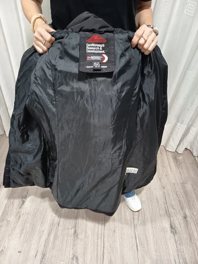 Abrigo Geographical Norway Negro Talla XS