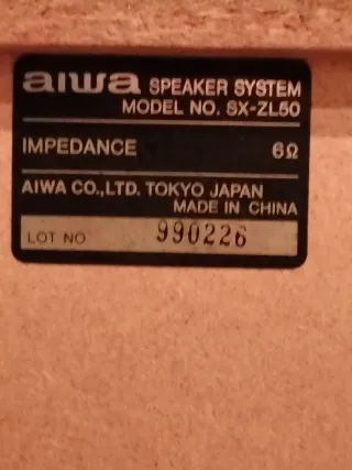 Altavoces Aiwa Negros