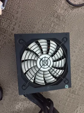 Fuente Alimentación Tacens Radix VII AG 600W