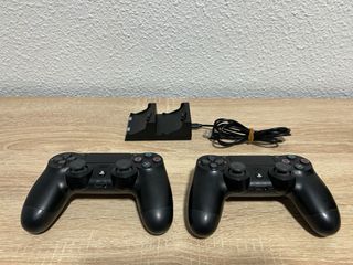 PS4 Pro 1TB Negra + 2 mandos + cargador