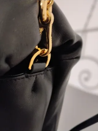 Bolso Loewe Goya Negro Piel Dorado