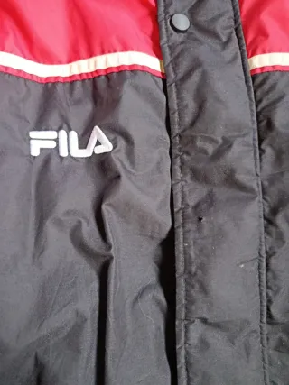 Parka Fila Vintage Negra y Roja